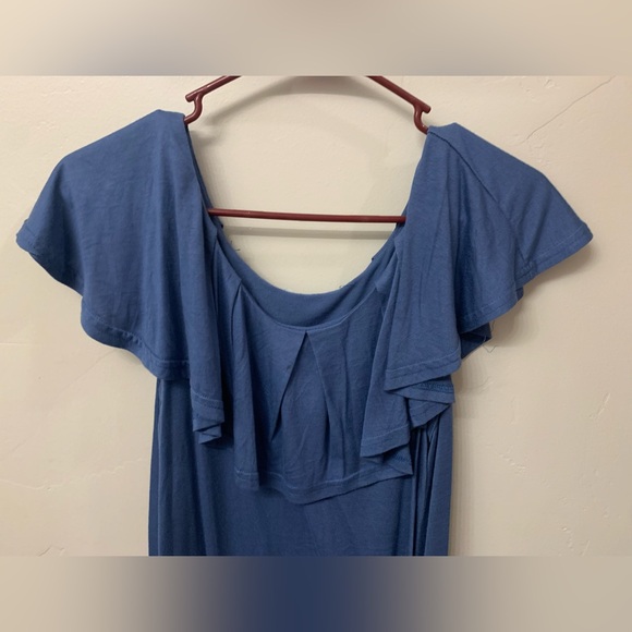 Women’s Ruffle Dresss - Picture 3 of 3